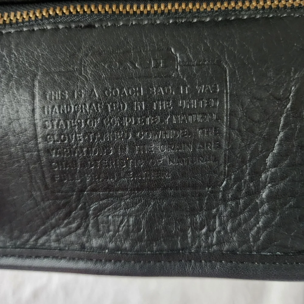 Vintage leather Coach *9801 - Picture 4 of 11
